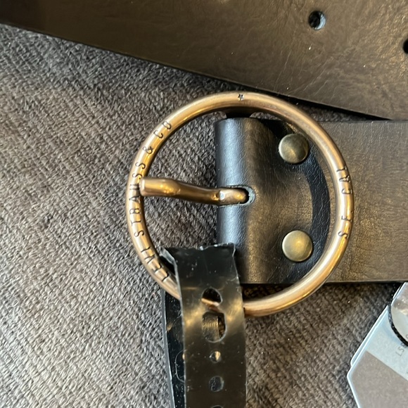 NWT Levi’s black belt - Picture 3 of 9